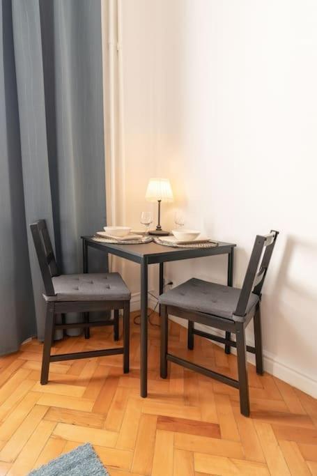 Wyjatkowy Apartament Na Rynku Wrocław Buitenkant foto